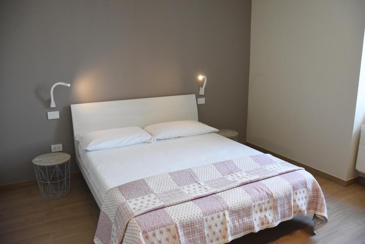 Antica Dogana Hotel Pisogne Eksteriør billede